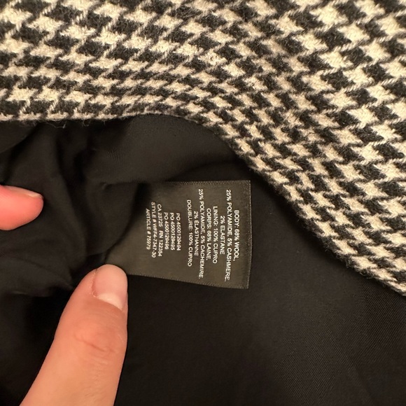 Aritzia Wilfred Classic Mini Skirt, Houndstooth (4) - Picture 5 of 5